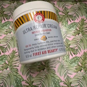 First Aid Beauty Ultra Repair Cream -limited edition mango scented! 6oz